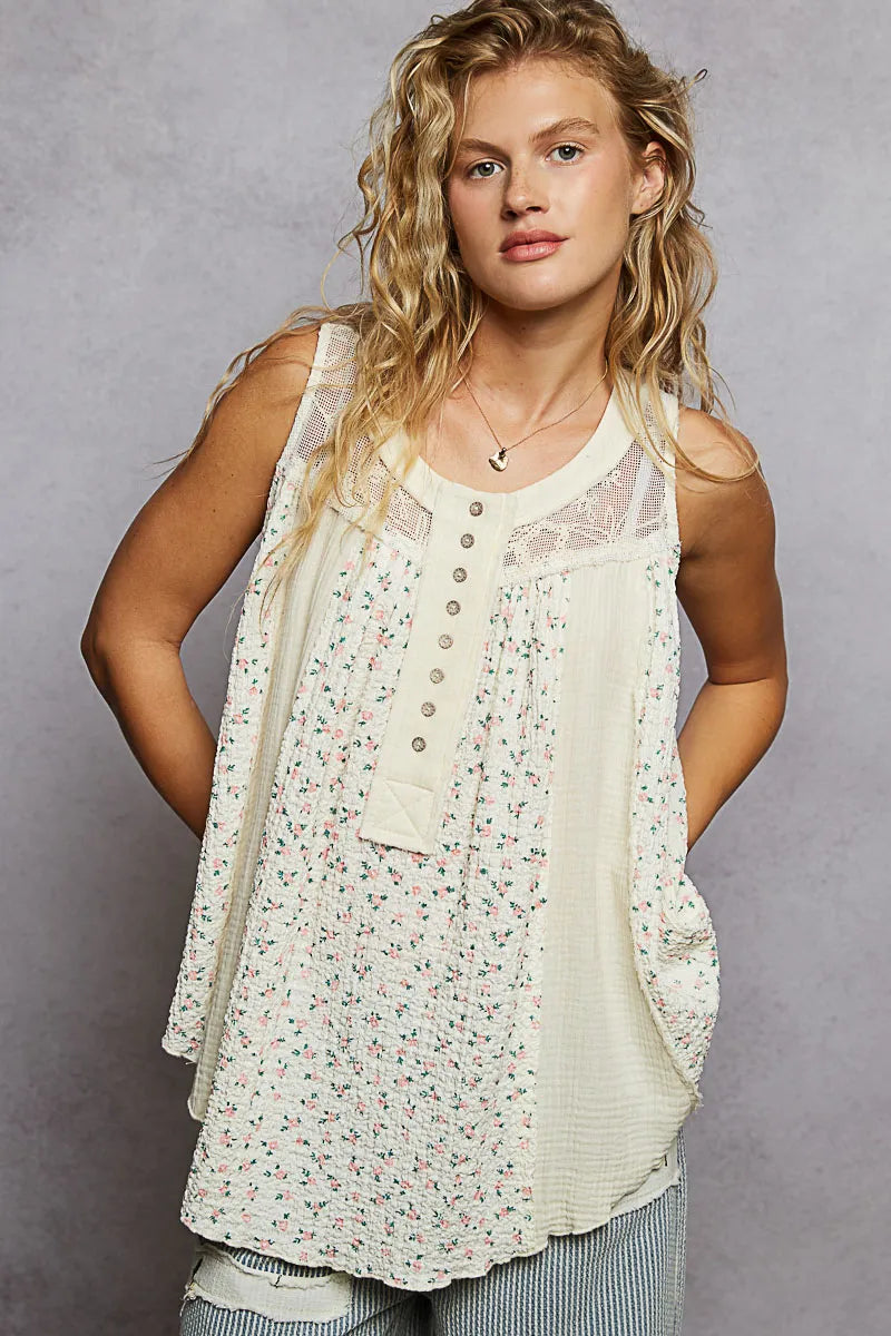 Image of POL Floral Print Button-Front Lace Patchwork Tank Top | Queeble.shop