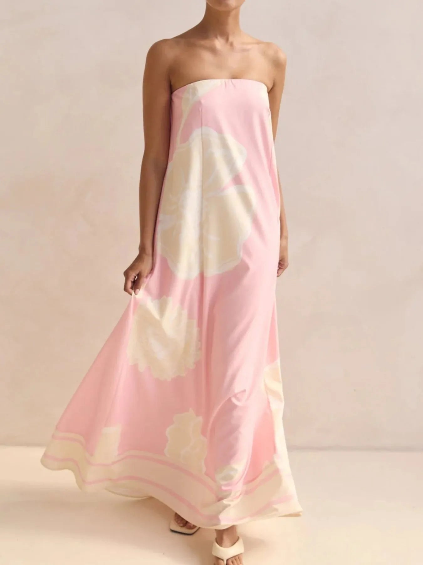 Image of Smocked Printed Tube Maxi Dress | Queeble.shop