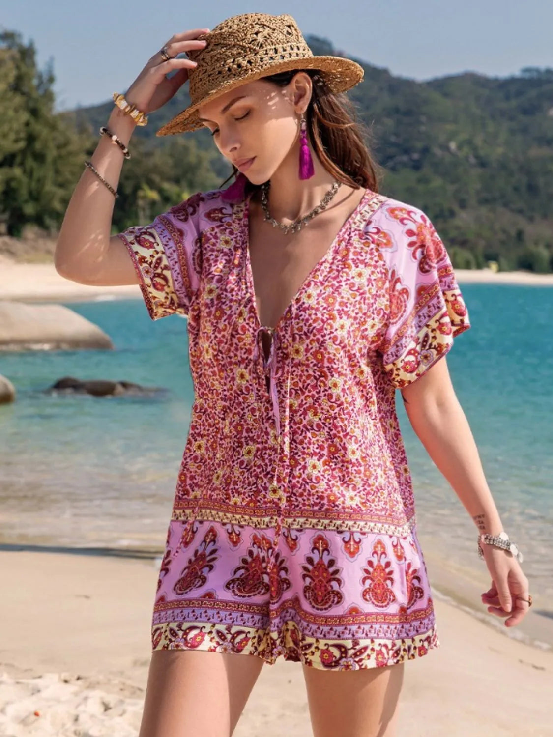 Image of Printed V-Neck Short Sleeve Romper | Queeble.shop