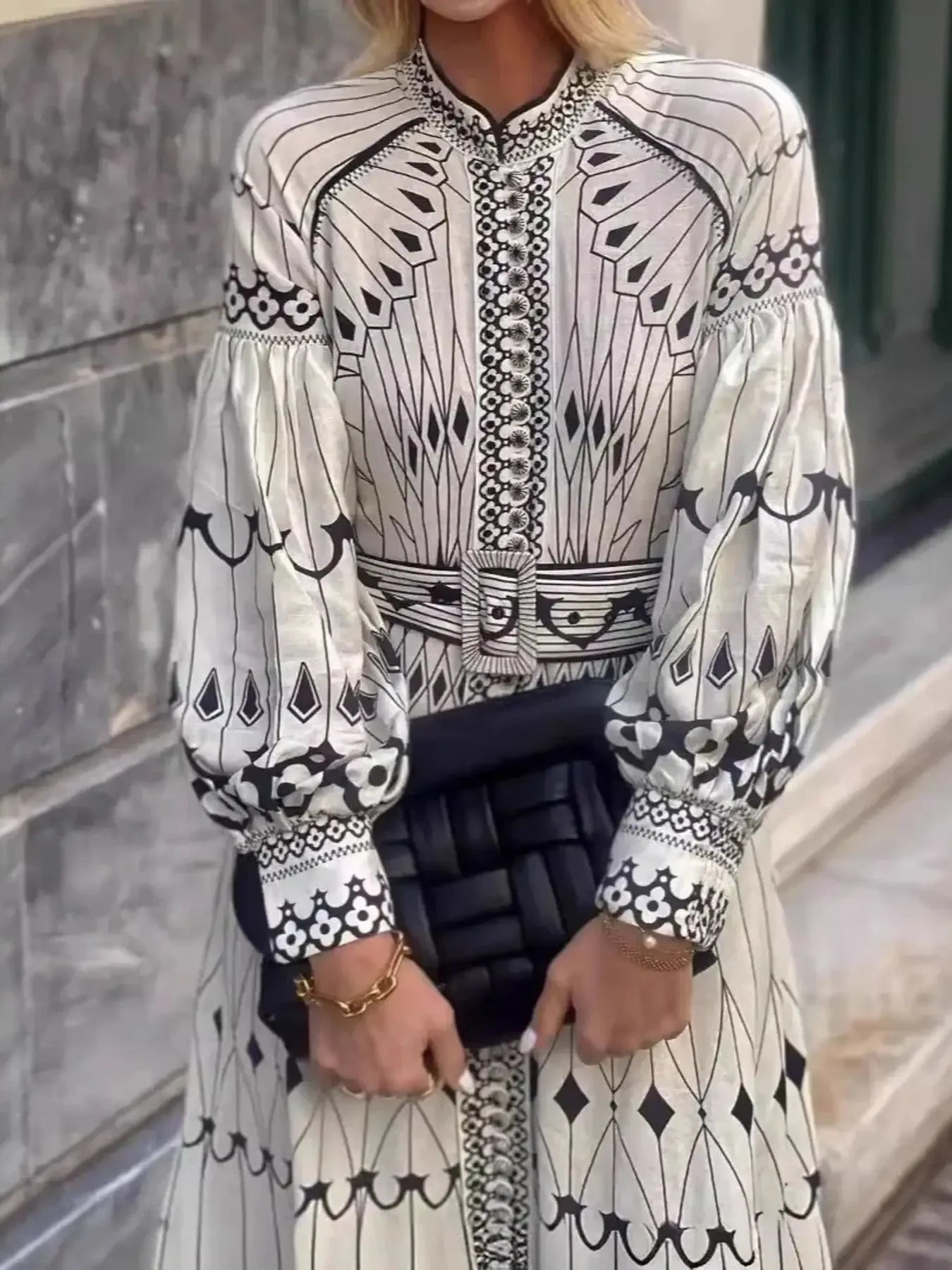 Image of Printed Long Sleeve Shirt Dress with Belt | Queeble.shop