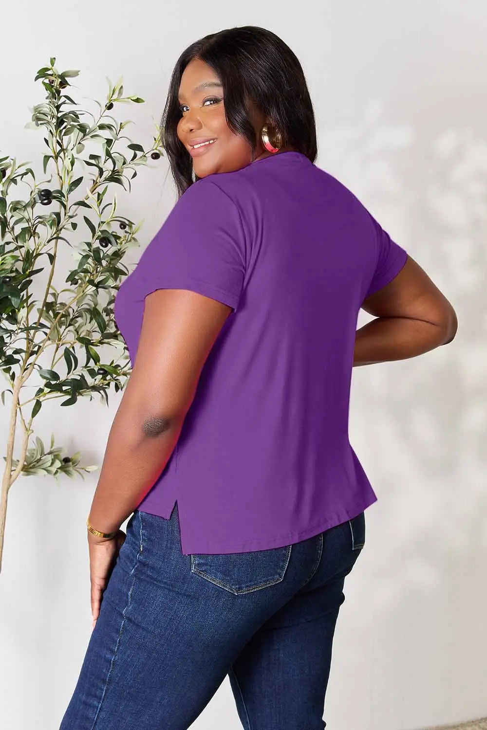 Image of Basic Bae Full Size Round Neck Short Sleeve T-Shirt | Queeble.shop