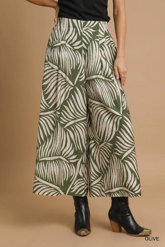 Image of Umgee Palm Leaf Print Wide Leg Culotte Pants | Queeble.shop