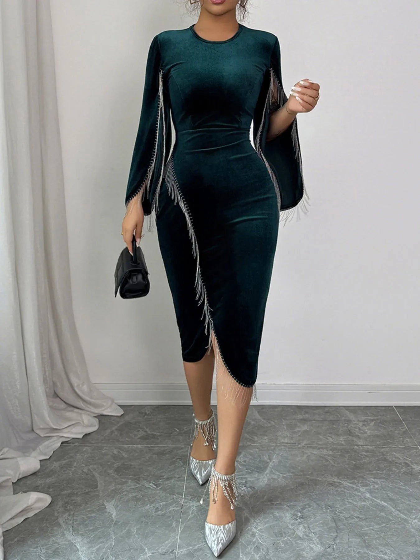 Image of Round Neck Slit Sleeve Dress | Queeble.shop