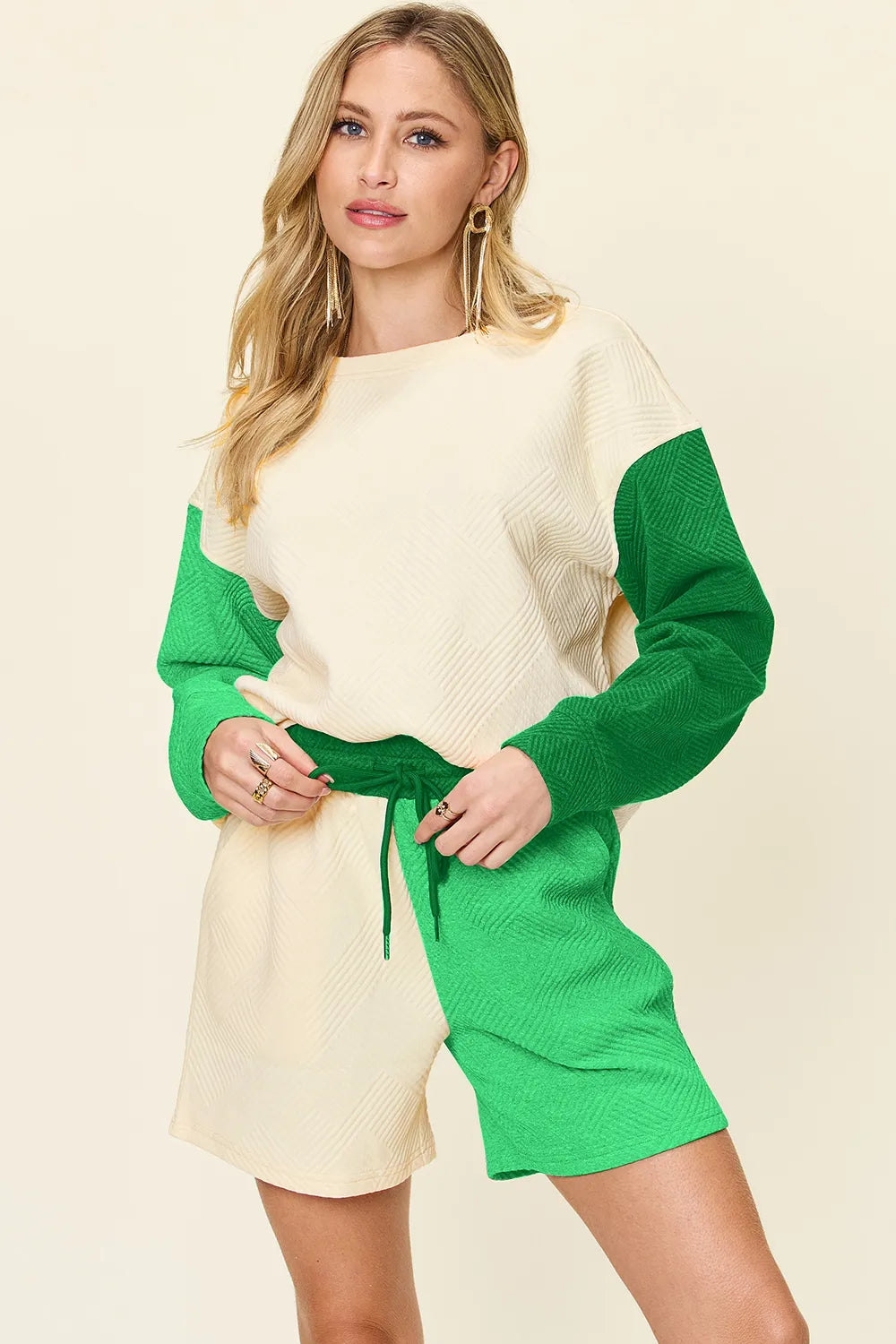 Image of Double Take Full Size Contrast Drop Shoulder Top and Shorts Set | Queeble.shop