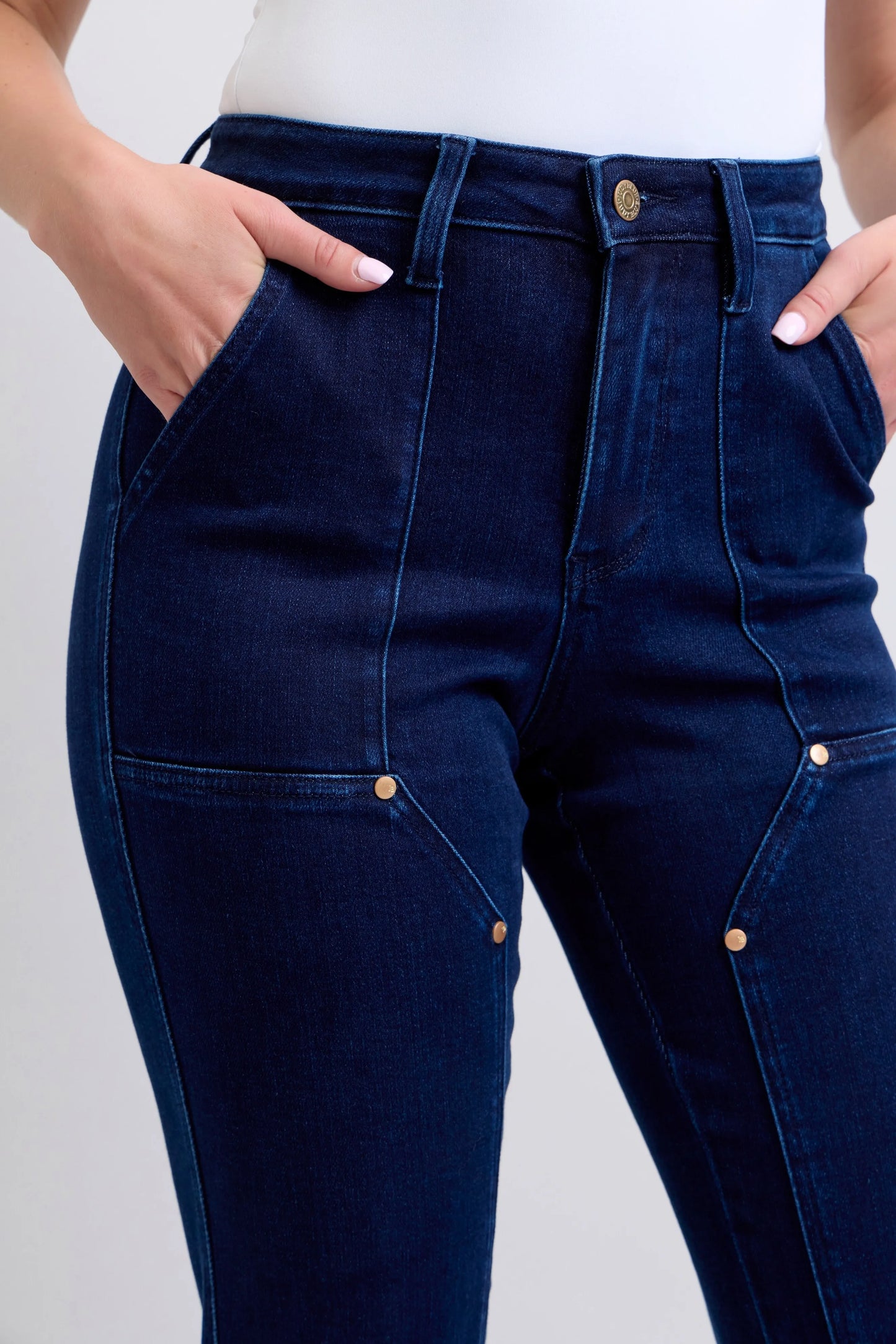 Image of Judy Blue Full Size Hw Work Wear Knee Patch Straight Jeans Plus Size | Queeble.shop