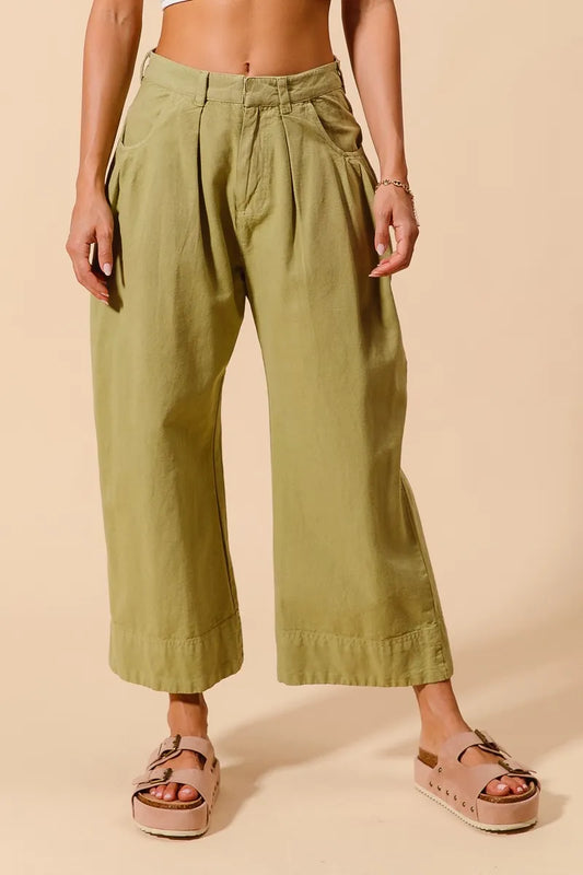 Image of SO ME Mid Rise Wide Leg Chino Pants With Pockets | Queeble.shop