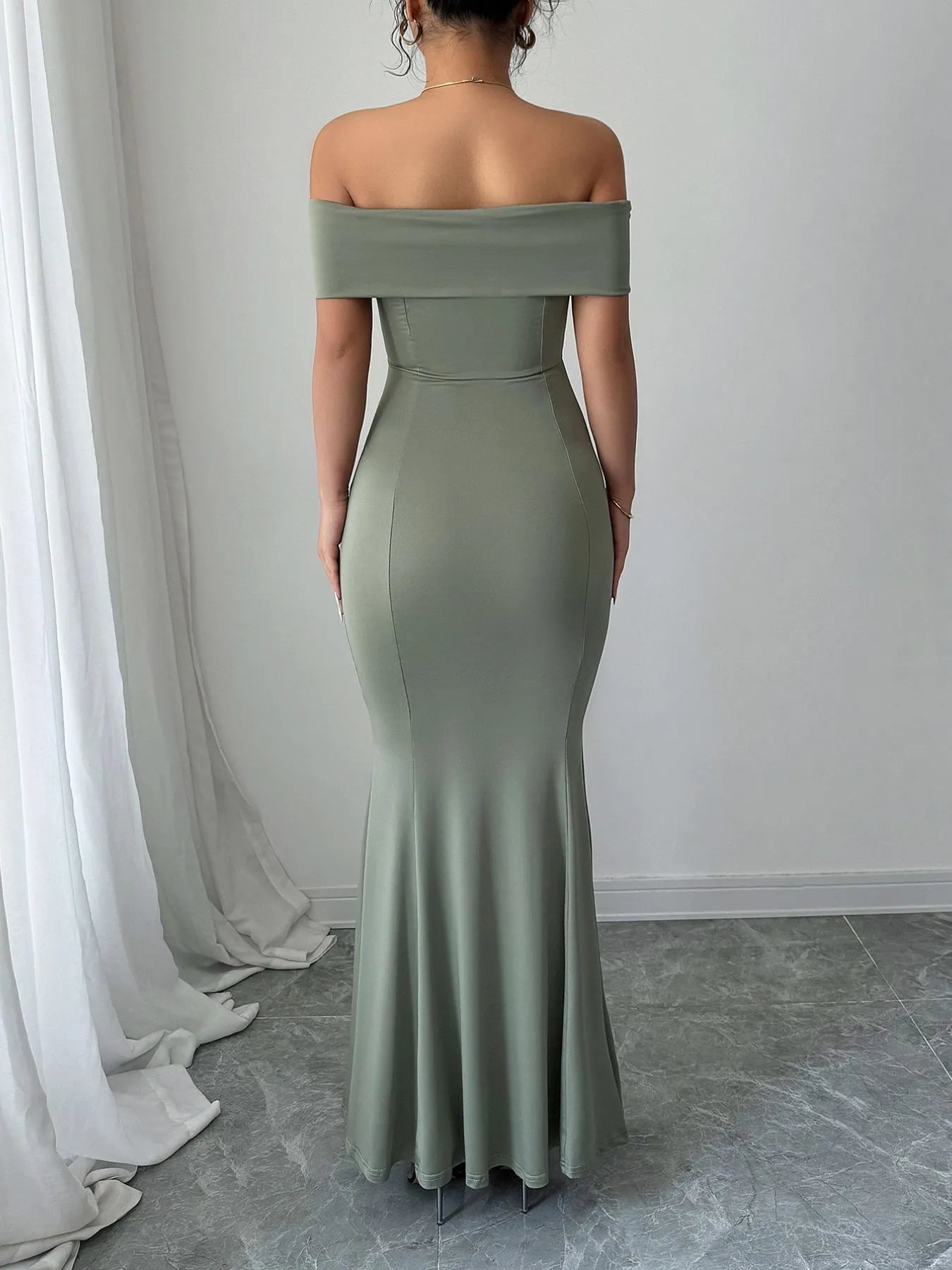 Image of Off-Shoulder Mermaid Maxi Dress | Queeble.shop