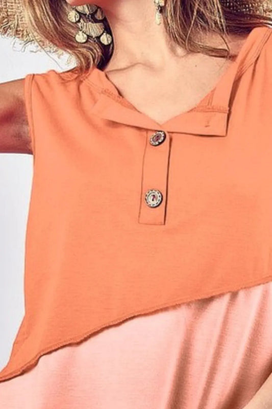 Image of BiBi Color Block Contrast Stitching Buttoned Henley Top | Queeble.shop