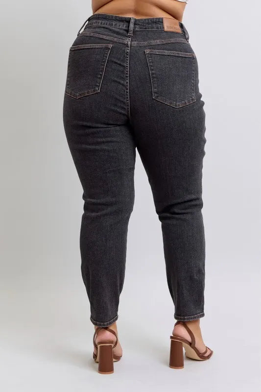 Image of Judy Blue Full Size Mid Rise Tummy Control Slim Jeans Plus Size | Queeble.shop