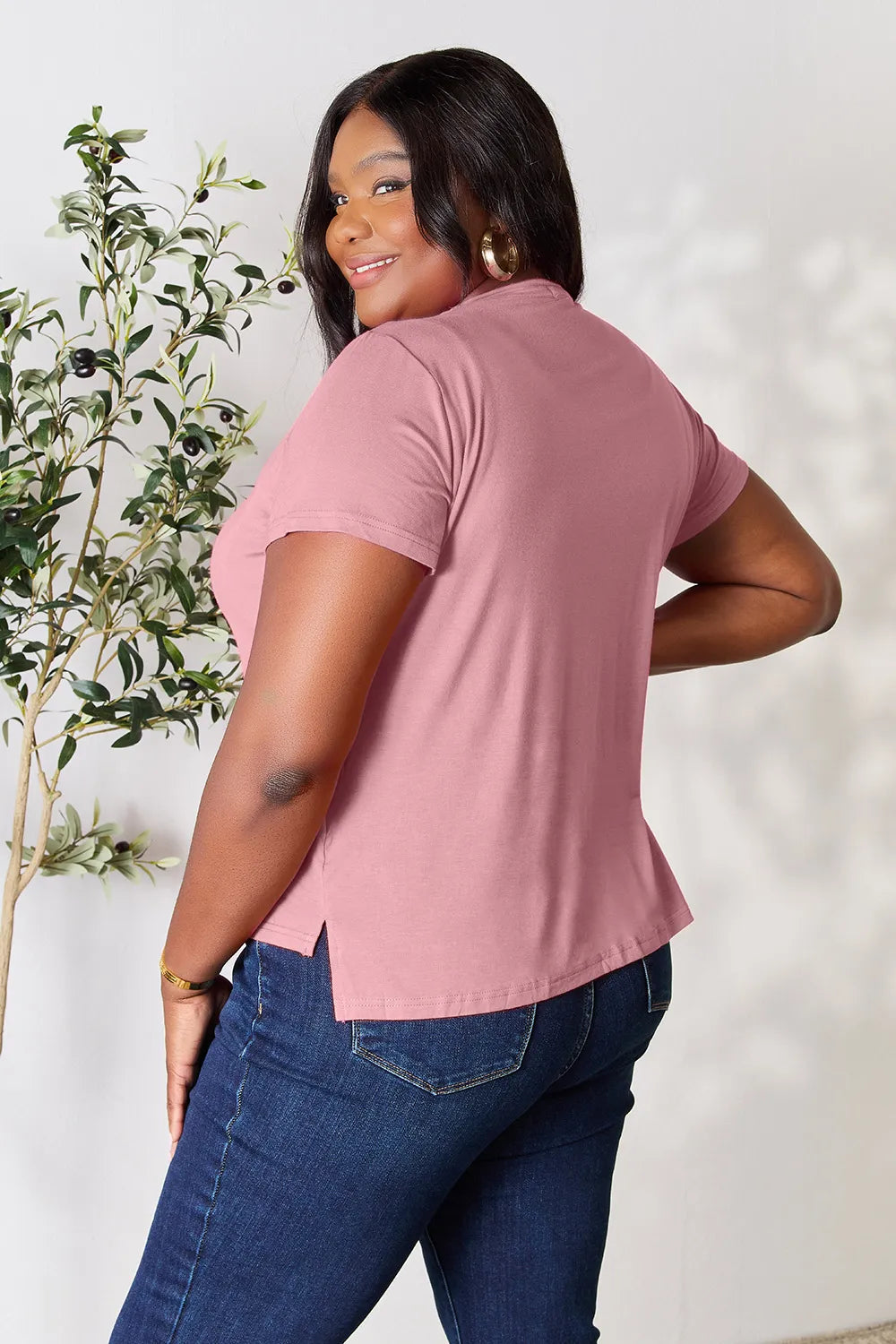 Image of Basic Bae Full Size Round Neck Short Sleeve T-Shirt | Queeble.shop